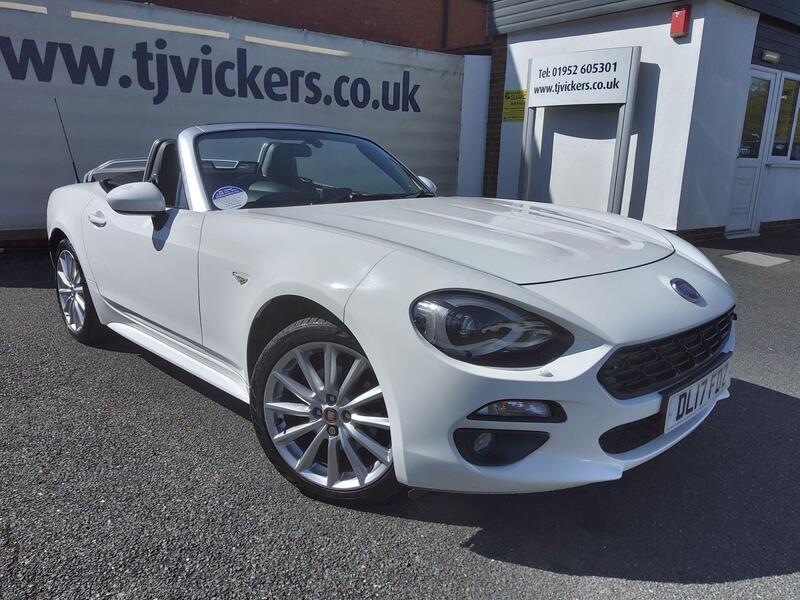 FIAT 124 SPIDER