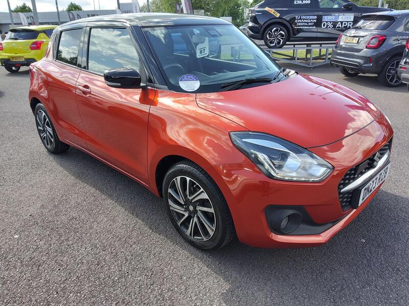 SUZUKI SWIFT