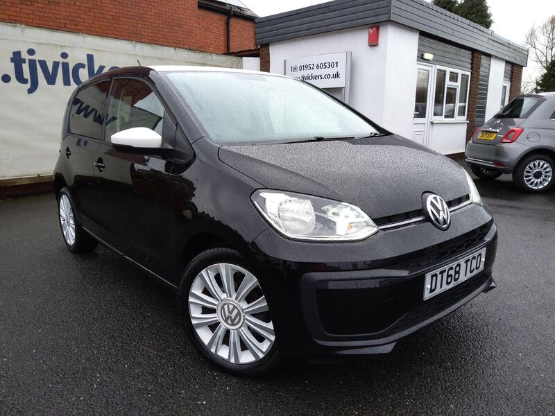 VOLKSWAGEN up!