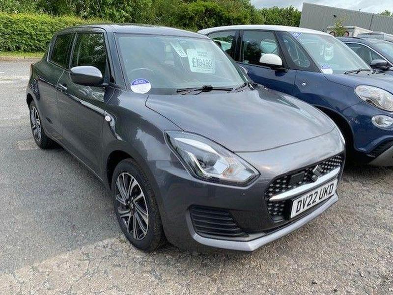 SUZUKI SWIFT
