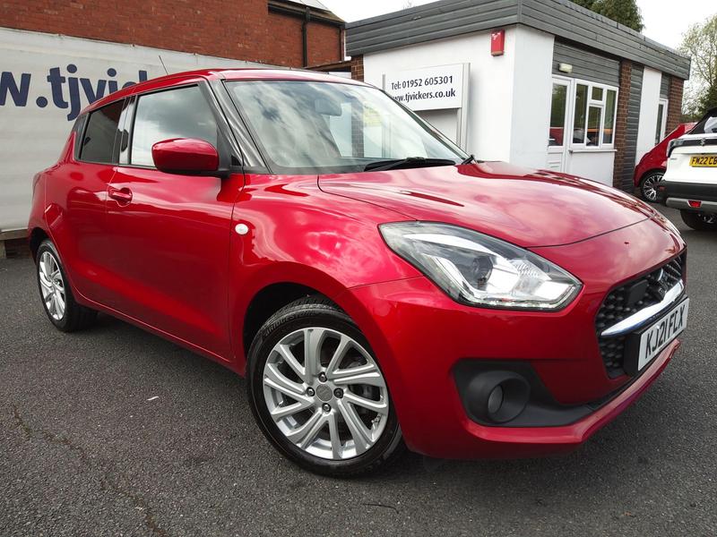 SUZUKI SWIFT