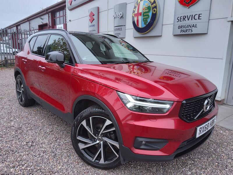 VOLVO XC40